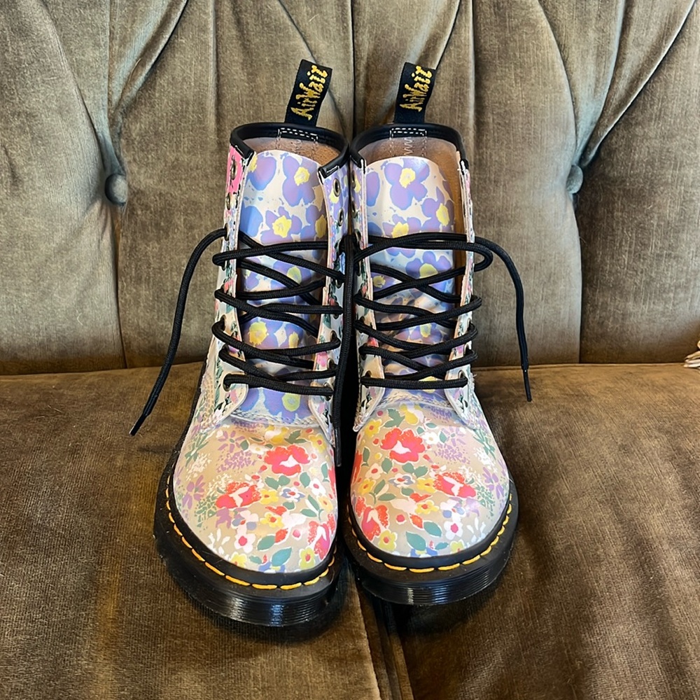 Dr. Martens boots! New!